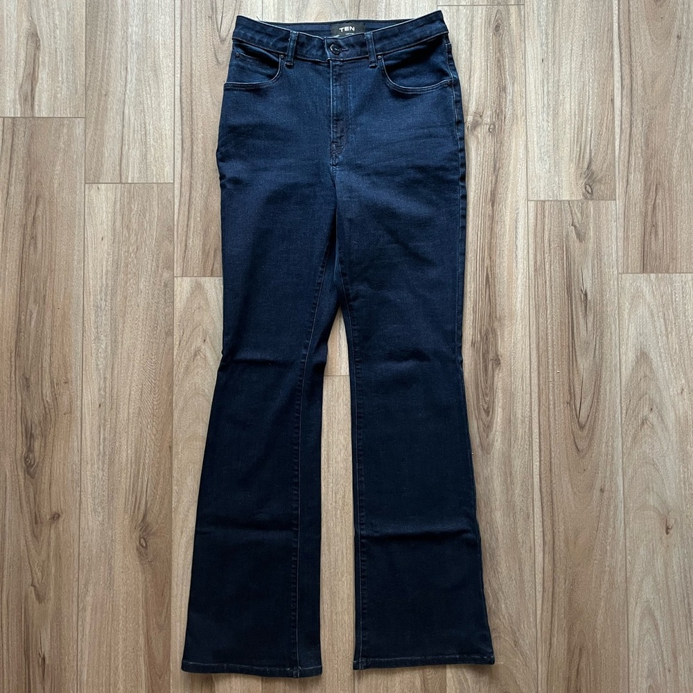 Aritzia TEN by Babaton Bootcut Jeans